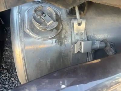 Peterbilt 579 Right Fuel Tank