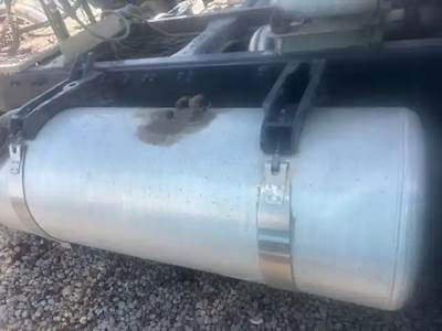 Peterbilt 579 Right Fuel Tank