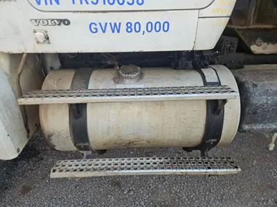 Volvo AUTOCAR ACL64 Left Fuel Tank