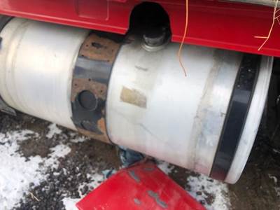 Volvo VNL Left Fuel Tank