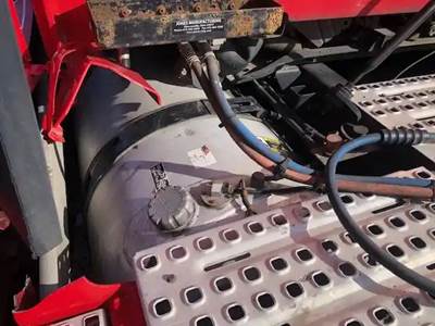 Volvo VNL Left Fuel Tank