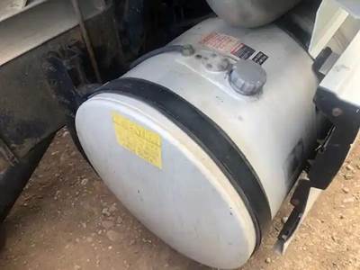 Volvo VNL Right Fuel Tank