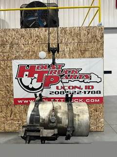 Volvo VNL Right Fuel Tank