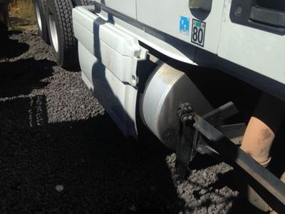 Volvo VNL Right Fuel Tank