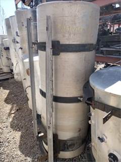 Volvo VNL Right Fuel Tank