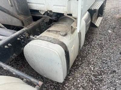 Volvo VNL Right Fuel Tank