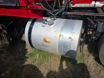 Volvo VNL Left Fuel Tank