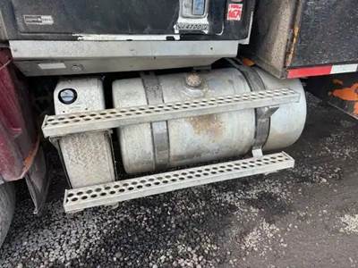 Western Star 4700 Left Fuel Tank