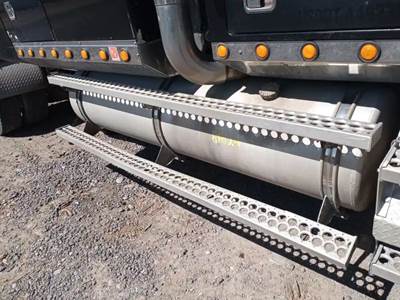 Western Star 4900E Right Fuel Tank