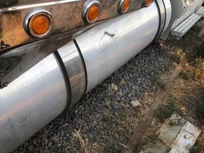 Western Star 4900FA Right Fuel Tank for a 2020 Western Star 4900 FA