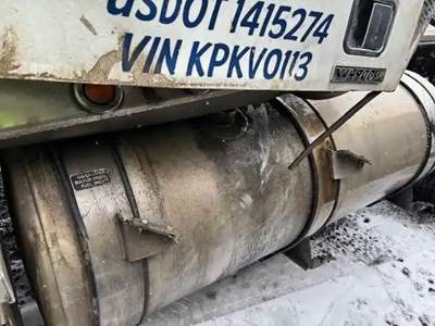 Western Star 4900FA Left Fuel Tank for a 2019 Western Star 4900 FA