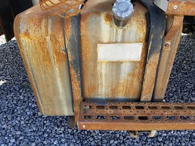 Ford LT9501 Louisville 101 Right Fuel Tank