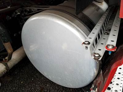 Freightliner Cascadia 125 Right Fuel Tank