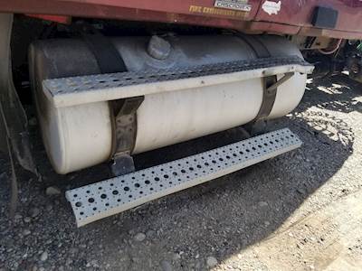 Freightliner Cascadia 125 Left Fuel Tank