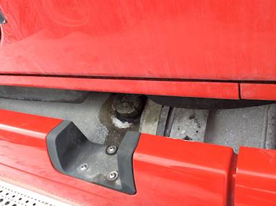 Freightliner Cascadia 125 Right Fuel Tank