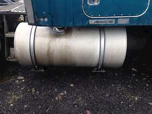 Kenworth T600 Right Fuel Tank