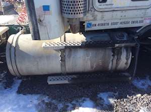 Kenworth T800 Right Fuel Tank