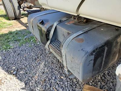 Mack CS200P Right Fuel Tank