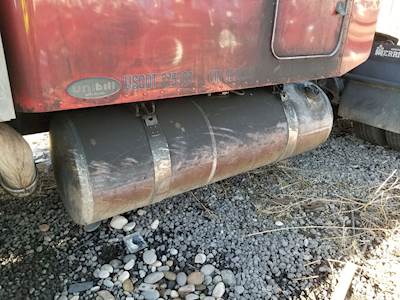 Peterbilt 386 Left Fuel Tank