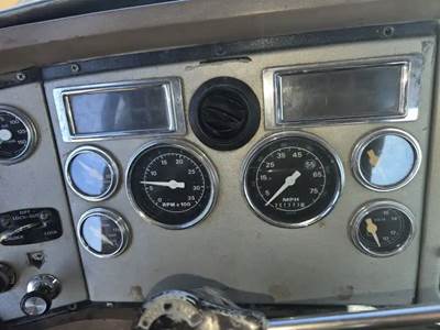 Ford LTL9000 Gauge