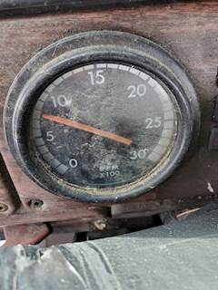 Freightliner FLD112 Gauge