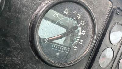 International F9370 Gauge for a 1987 International F-9370