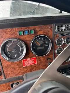 Kenworth T800 Gauge