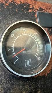2003 Kenworth T800 Tachometer Gauge