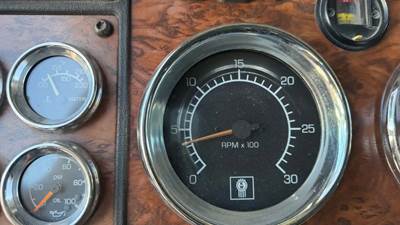 Used Kenworth Tachometer Gauge, Fits Many Kenworth Models, Serial # 6NZ