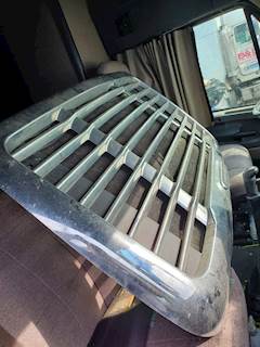 Freightliner Cascadia 125 Grille