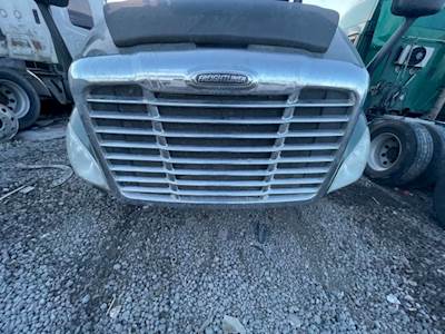 Freightliner Cascadia 125 Grille