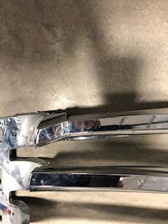 International 7400 Grille