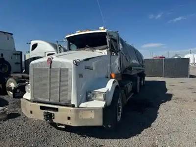 Kenworth T800 Grille