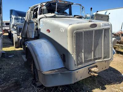 Peterbilt 378 Grille