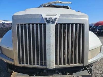 Western Star 5700 Grille