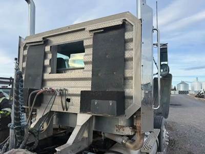 Good Used Headache Rack/ Has Window And Chain Hangers