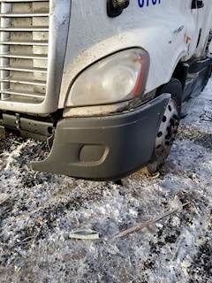 Freightliner Cascadia 125 Headlight Assembly