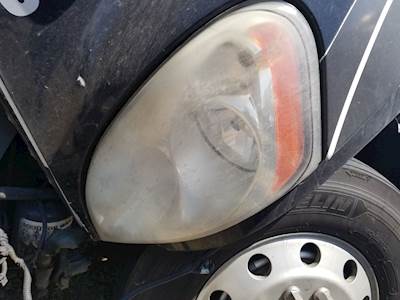 Freightliner Cascadia 125 Headlight Assembly