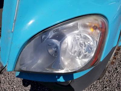 Freightliner Cascadia 125 Headlight Assembly