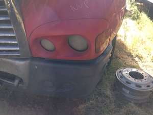 Freightliner ST120 Headlight Assembly