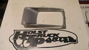 International 4000 Series Headlight Assembly