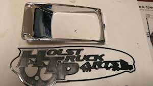 International 9200 / 9400 Headlight Assembly for a International 9200/9400I