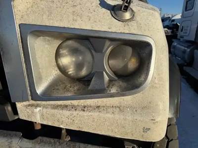 Freightliner 114SD Headlight Assembly