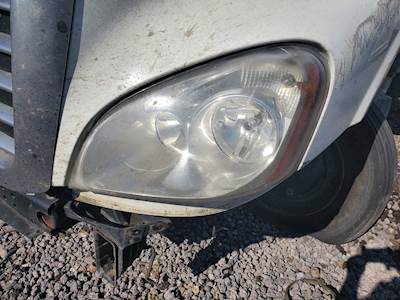 Freightliner Cascadia 125 Headlight Assembly
