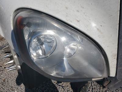 Freightliner Cascadia 125 Headlight Assembly