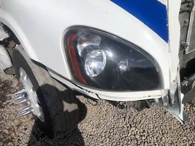 Freightliner Cascadia 125 Headlight Assembly