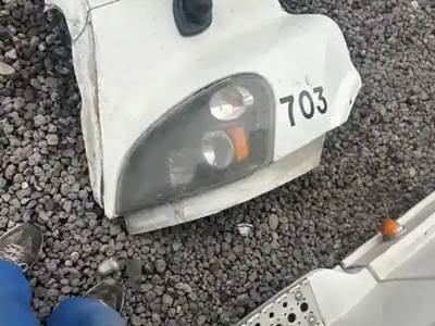 Freightliner Cascadia 125 Headlight Assembly