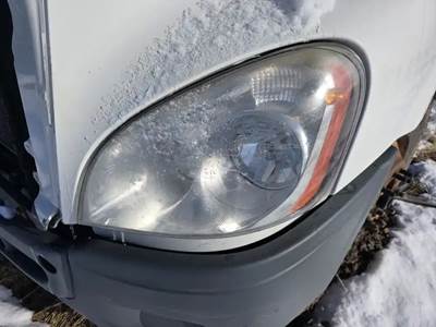 Freightliner Cascadia 125 Headlight Assembly