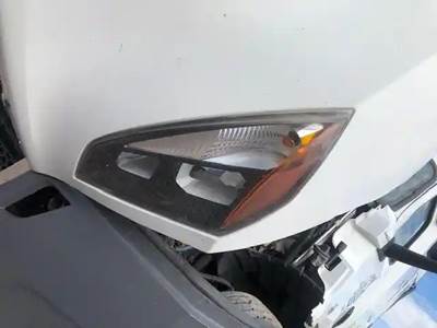 Freightliner Cascadia 126 Headlight Assembly