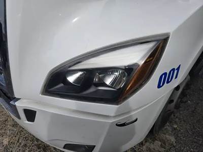 Freightliner Cascadia 126 Headlight Assembly